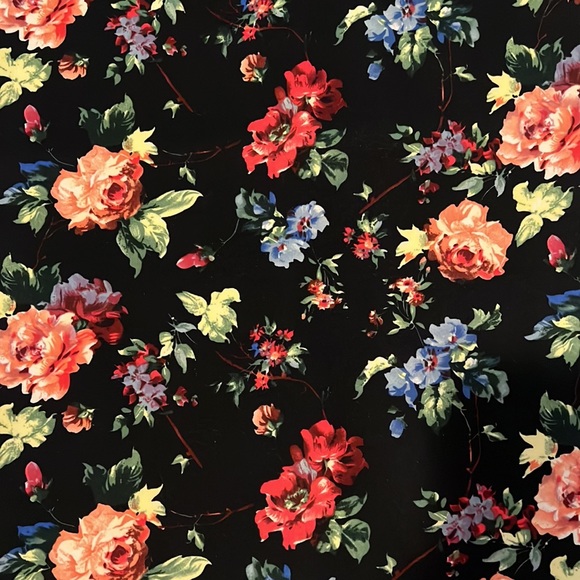 Flower print pencil skirt Size XS - Picture 2 of 3